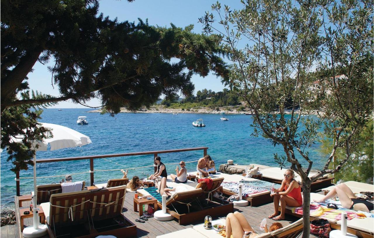 Gorgeous In Stari Grad With Kitchen Stari Grad (Hvar)